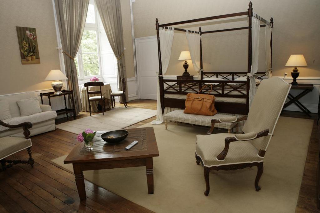 Domaine De Villeray Condeau Habitación foto