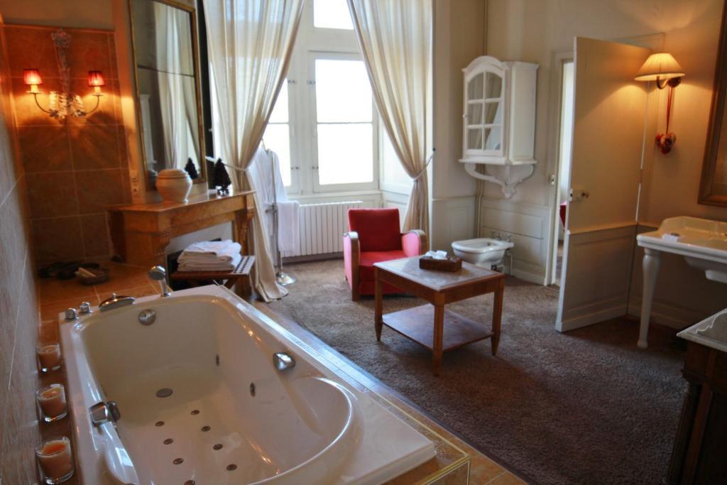 Domaine De Villeray Condeau Habitación foto